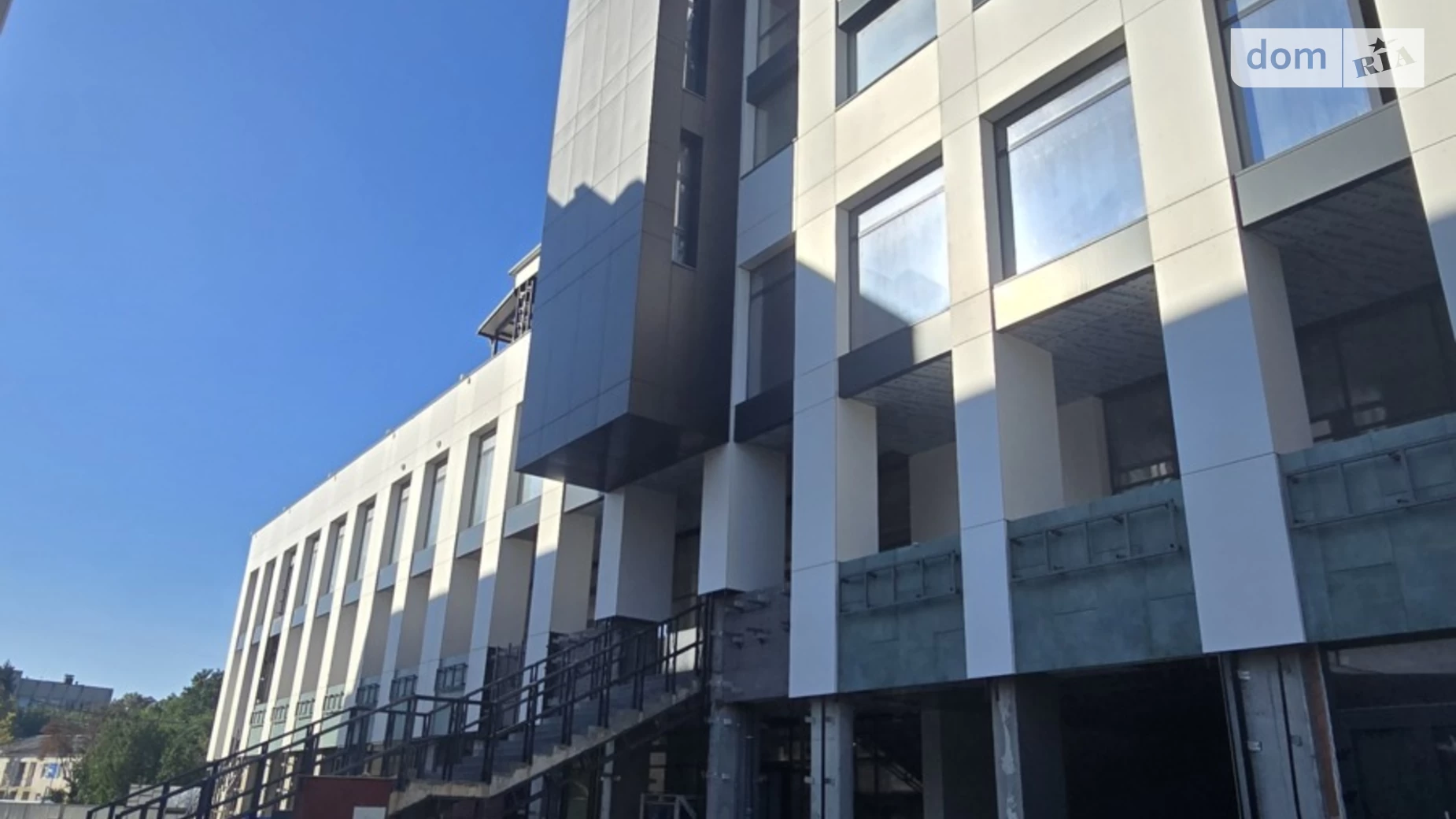 2-кімнатна квартира 68 кв. м у Тернополі, вул. Доли, 9 - фото 3