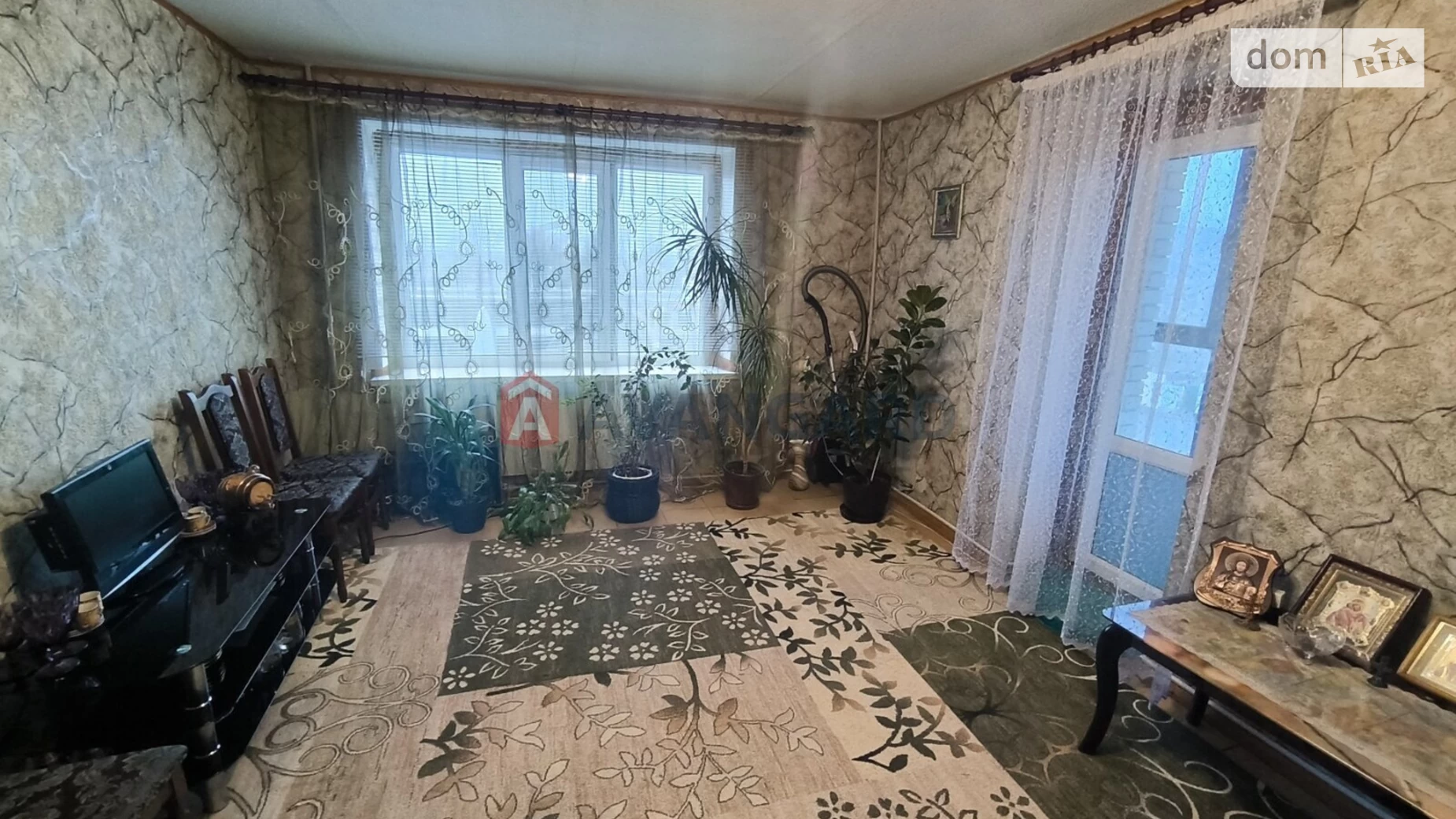 Продается 3-комнатная квартира 62.6 кв. м в Каменском, просп. Свободы, 105 - фото 3