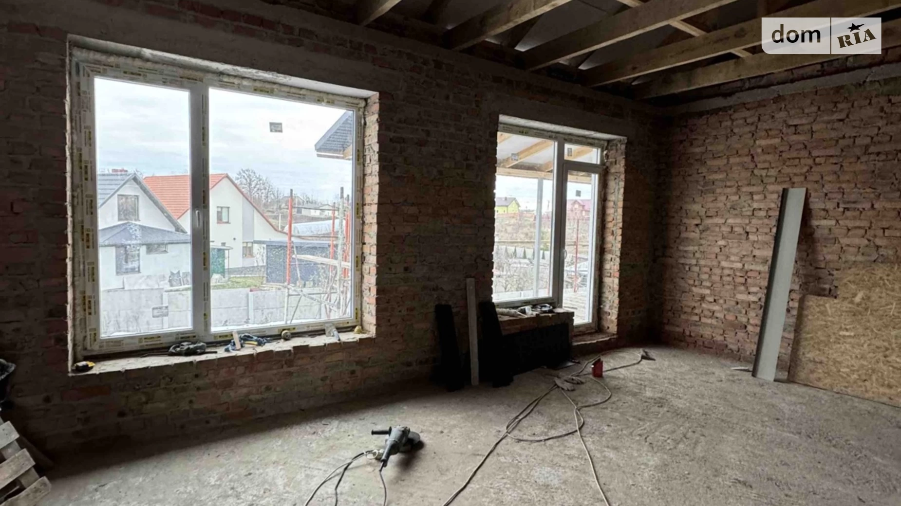 Продається одноповерховий будинок 107 кв. м з гаражем, цена: 75000 $ - фото 3