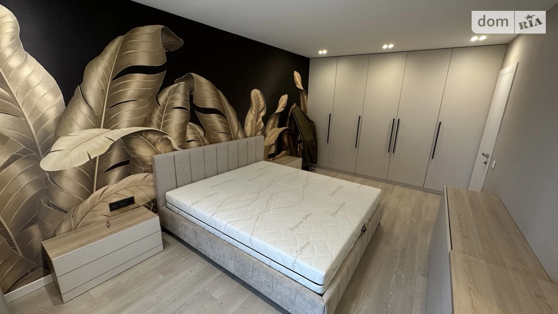 Продается 2-комнатная квартира 84.5 кв. м в Полтаве, ул. Антона Грицая(Ляхова) - фото 2