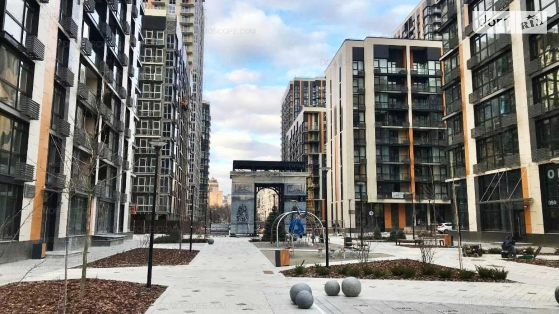 Продается 4-комнатная квартира 127 кв. м в Киеве, ул. Маккейна Джона, 3А - фото 4