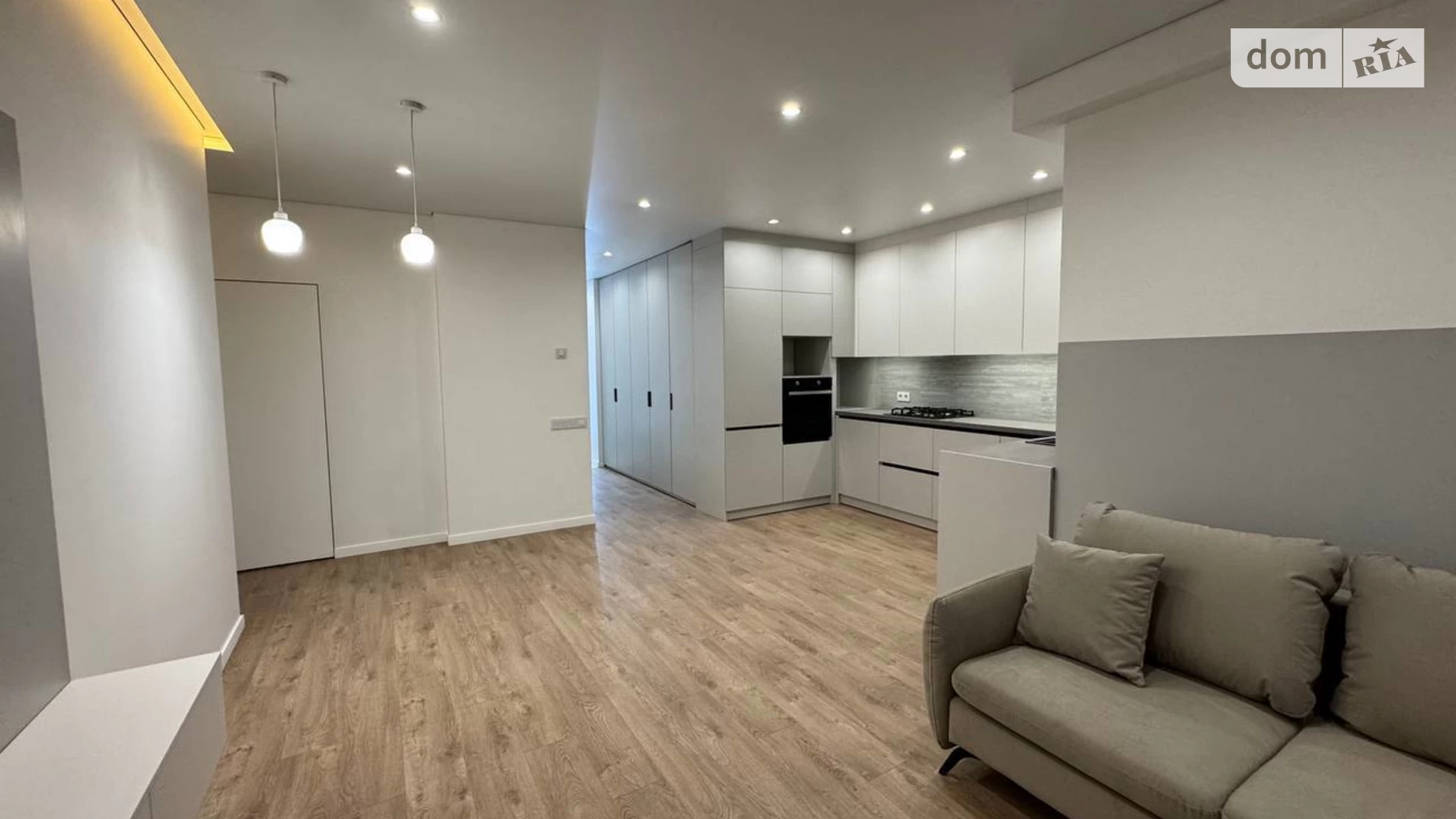 Продается 2-комнатная квартира 73 кв. м в Ровно, цена: 112000 $ - фото 4