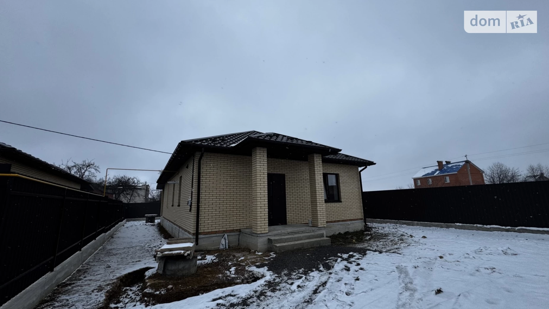 Продається одноповерховий будинок 92 кв. м з гаражем, цена: 85000 $ - фото 3