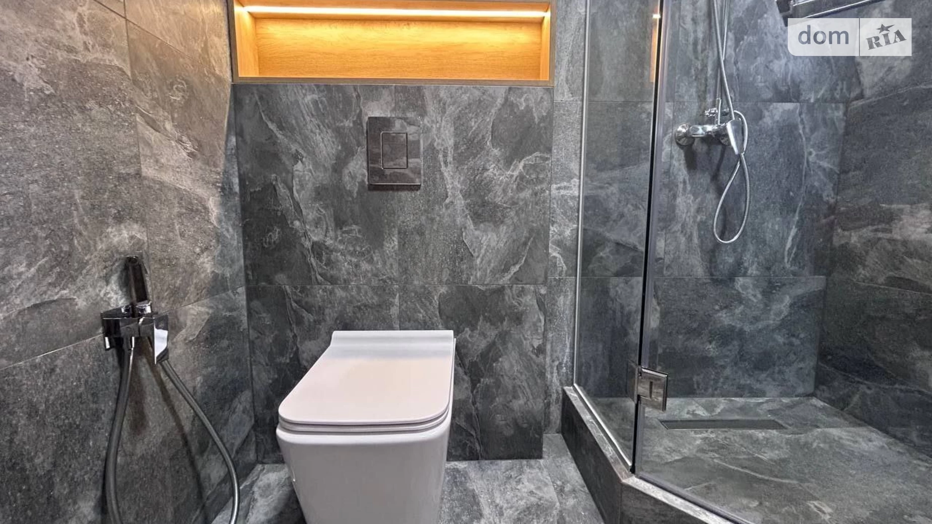 Продается 1-комнатная квартира 40.5 кв. м в Ровно, ул. Соборная, 285И - фото 5