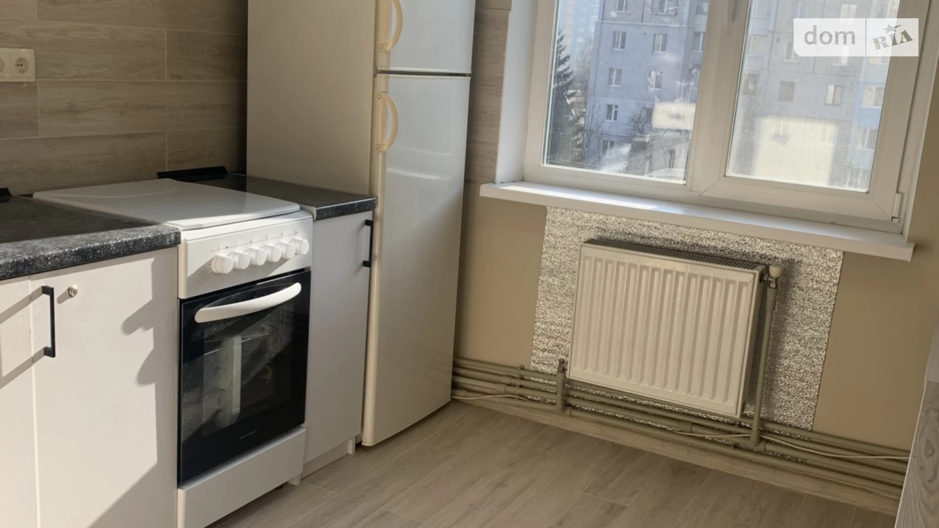 Продается 2-комнатная квартира 51 кв. м в Ивано-Франковске, ул. Иоанна Павла II - фото 2