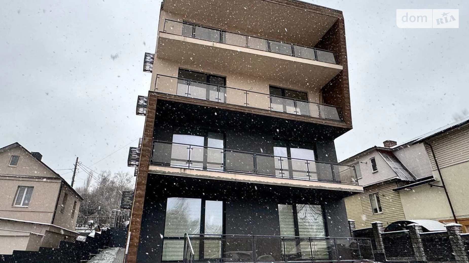 Продается 2-комнатная квартира 64 кв. м в Ровно, ул. Литовская - фото 4