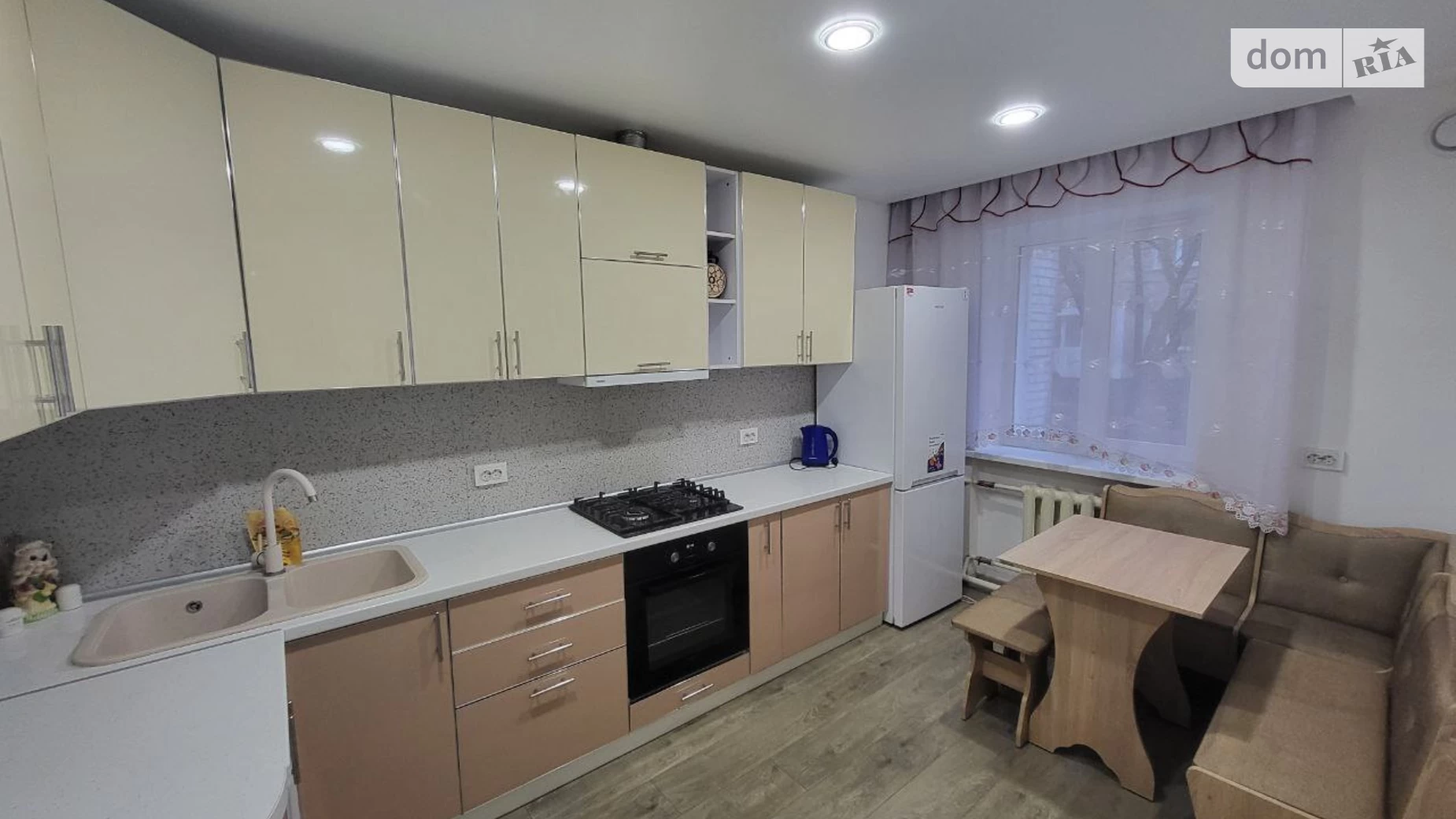 Сдается в аренду 2-комнатная квартира 52 кв. м в Львове, ул. Садовая - фото 3