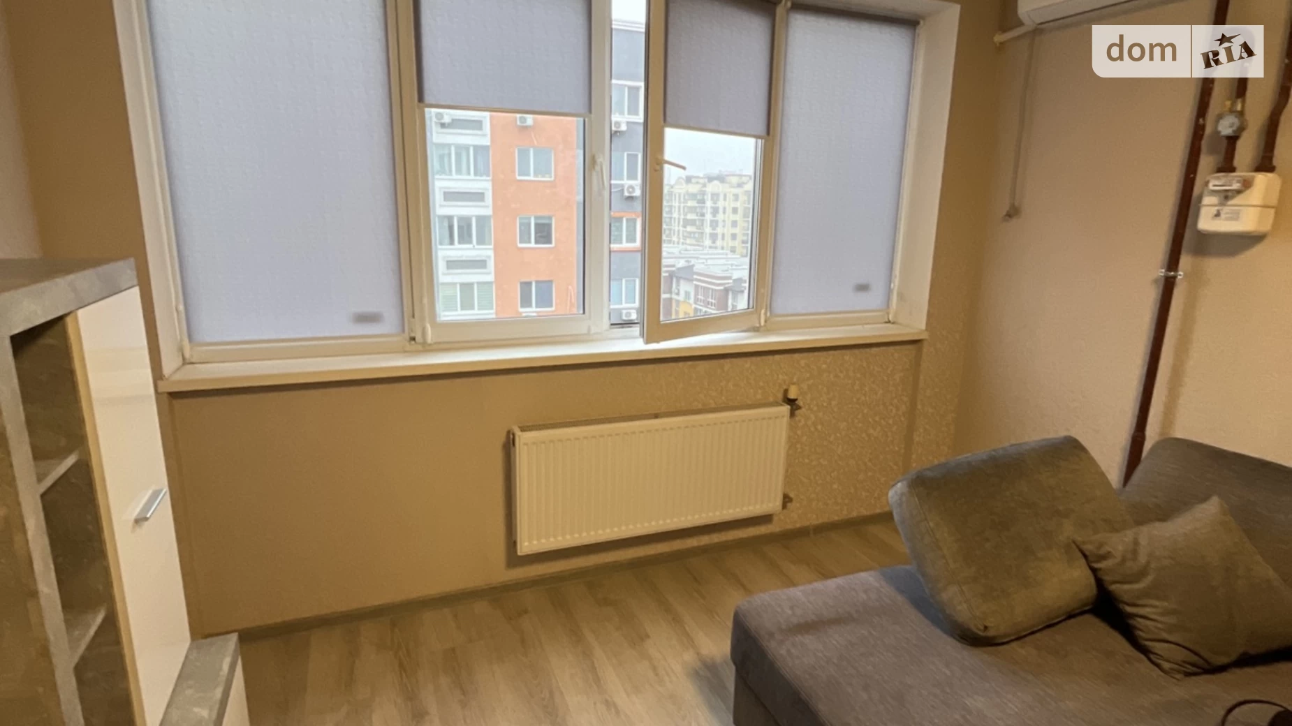 Продается 1-комнатная квартира 33 кв. м в Ирпене, ул. Николая Сингаевского(Новооскольская) - фото 3