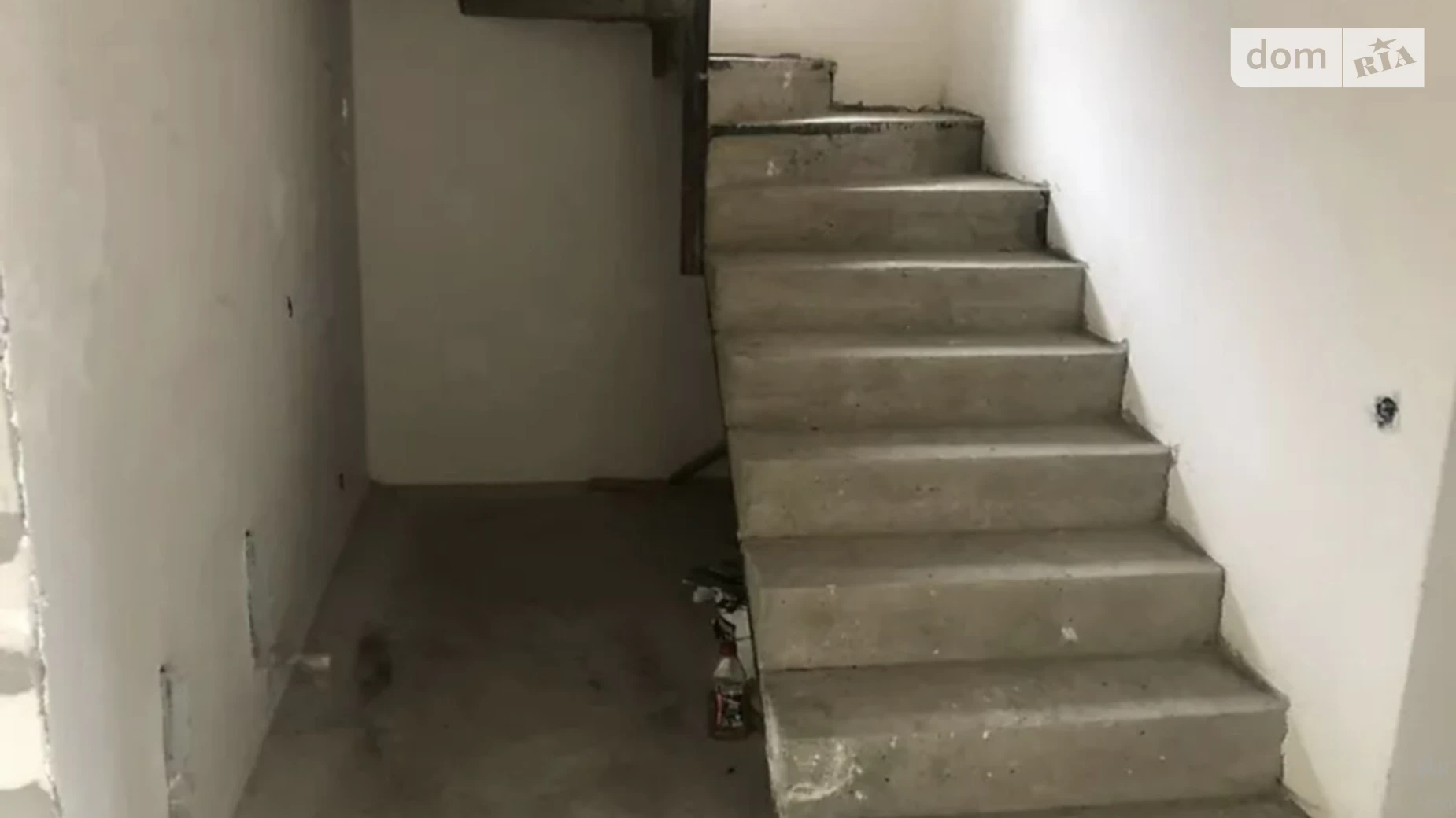 Продається будинок 2 поверховий 135 кв. м з гаражем, цена: 135000 $ - фото 3
