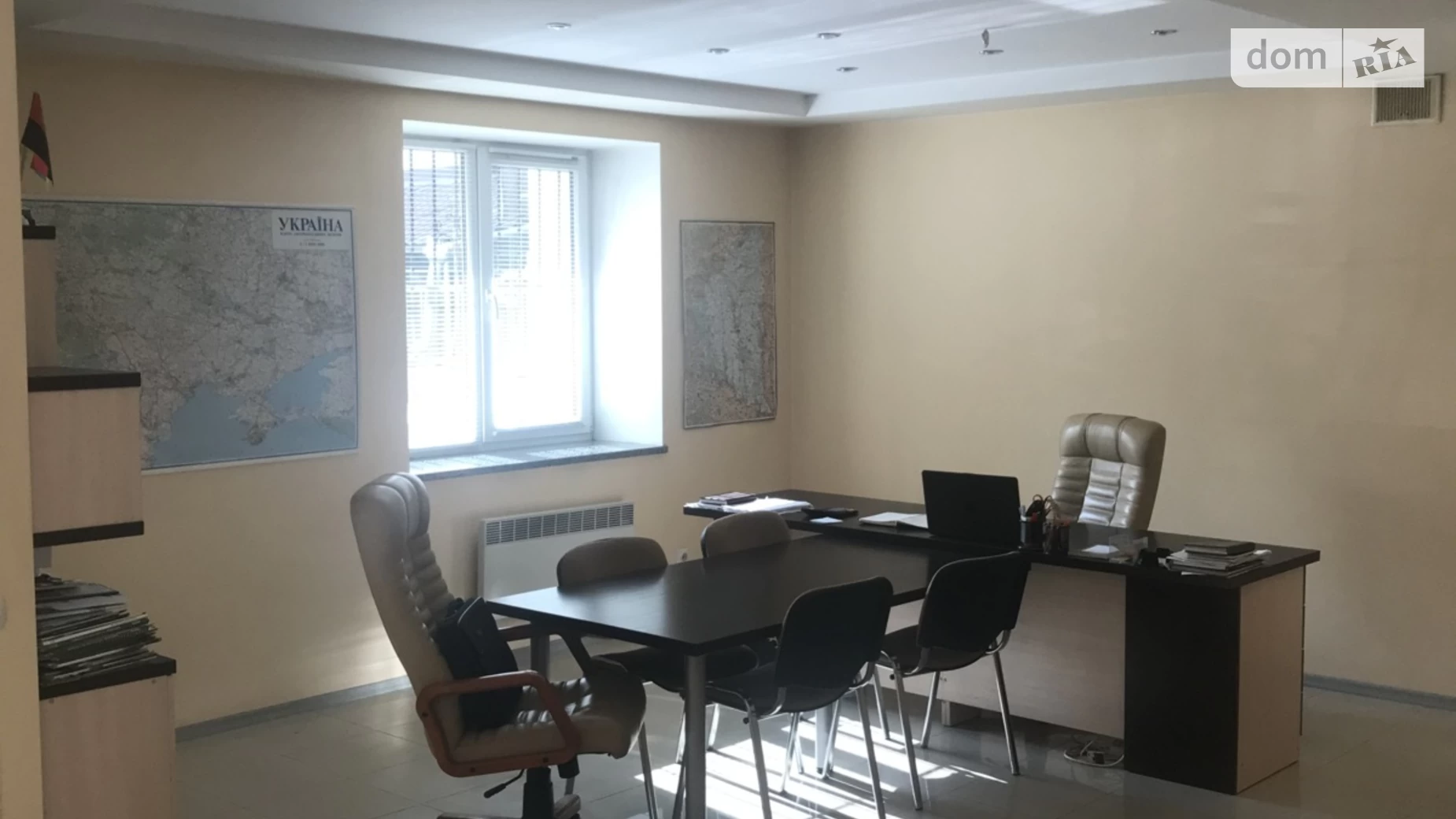 Продается офис 38 кв. м в бизнес-центре, цена: 29900 $ - фото 2