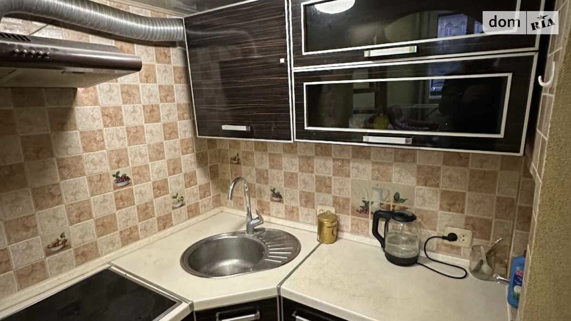 Продается 1-комнатная квартира 35 кв. м в Львове, ул. Донецкая, 4 - фото 4