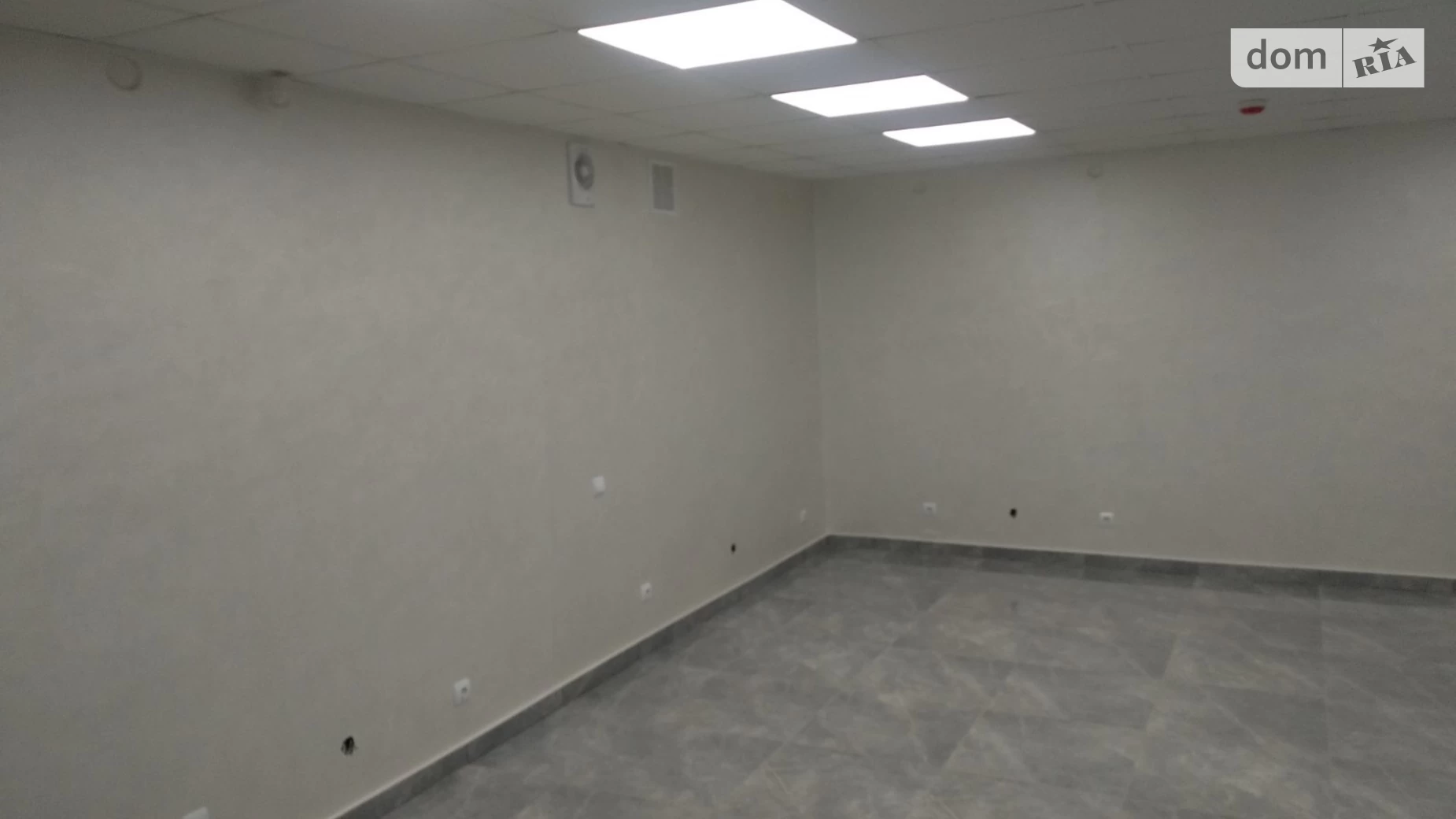 Сдается в аренду офис 31.4 кв. м в бизнес-центре, цена: 314 $ - фото 3