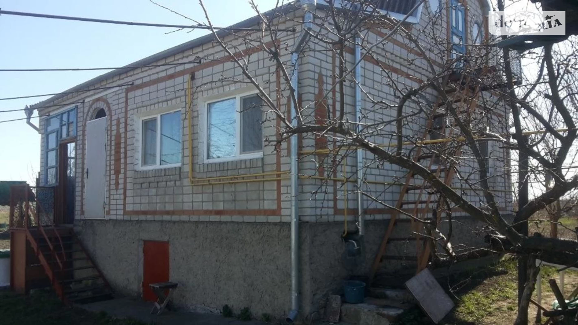 Продается одноэтажный дом 60 кв. м с камином, цена: 15000 $ - фото 2
