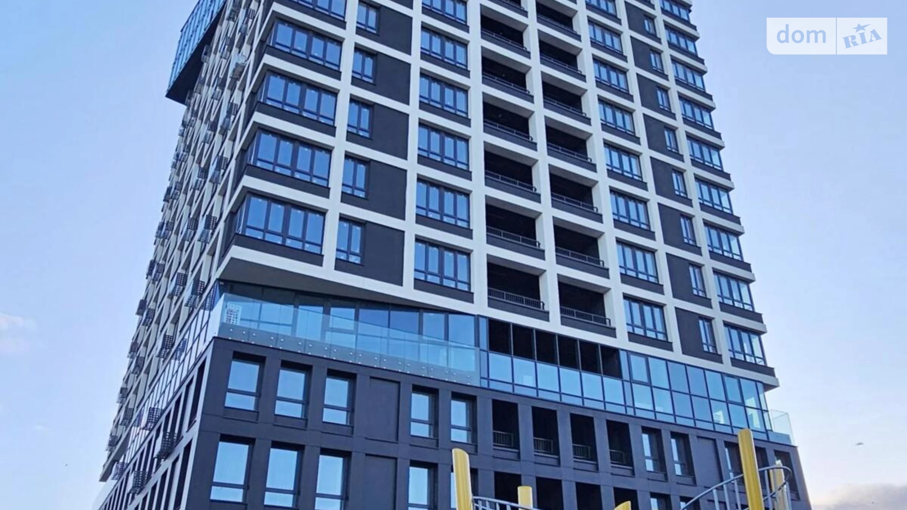 Продается 1-комнатная квартира 45 кв. м в Львове, ул. Стрыйская - фото 3