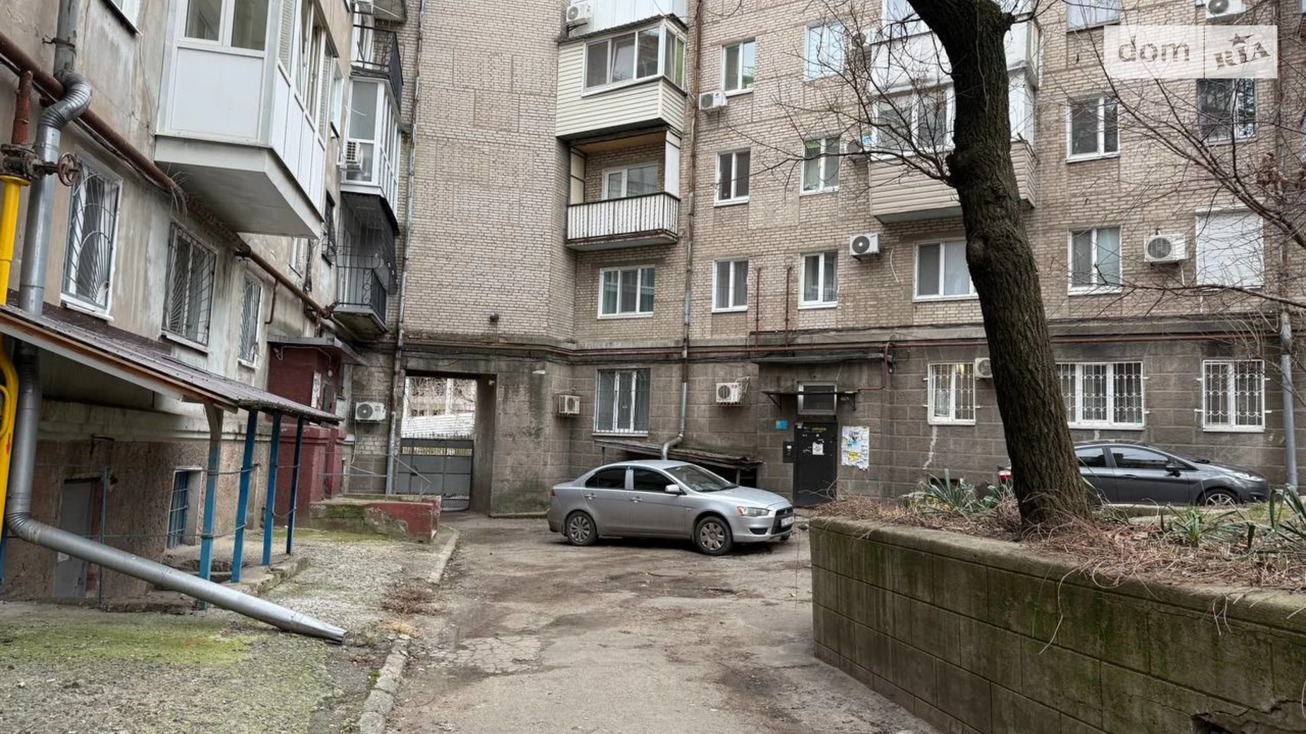 ул. Муслима Магомаева(8 марта), 10 Парк Шевченко Днепр - фото 3