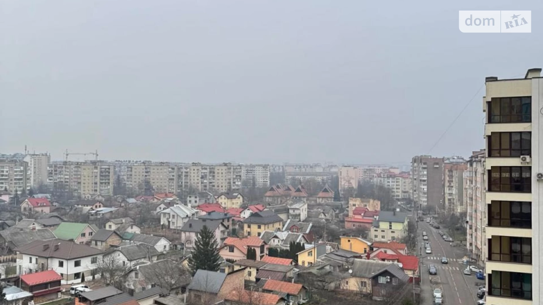 Продается 2-комнатная квартира 74 кв. м в Ивано-Франковске, ул. Ивасюка, 84 - фото 2