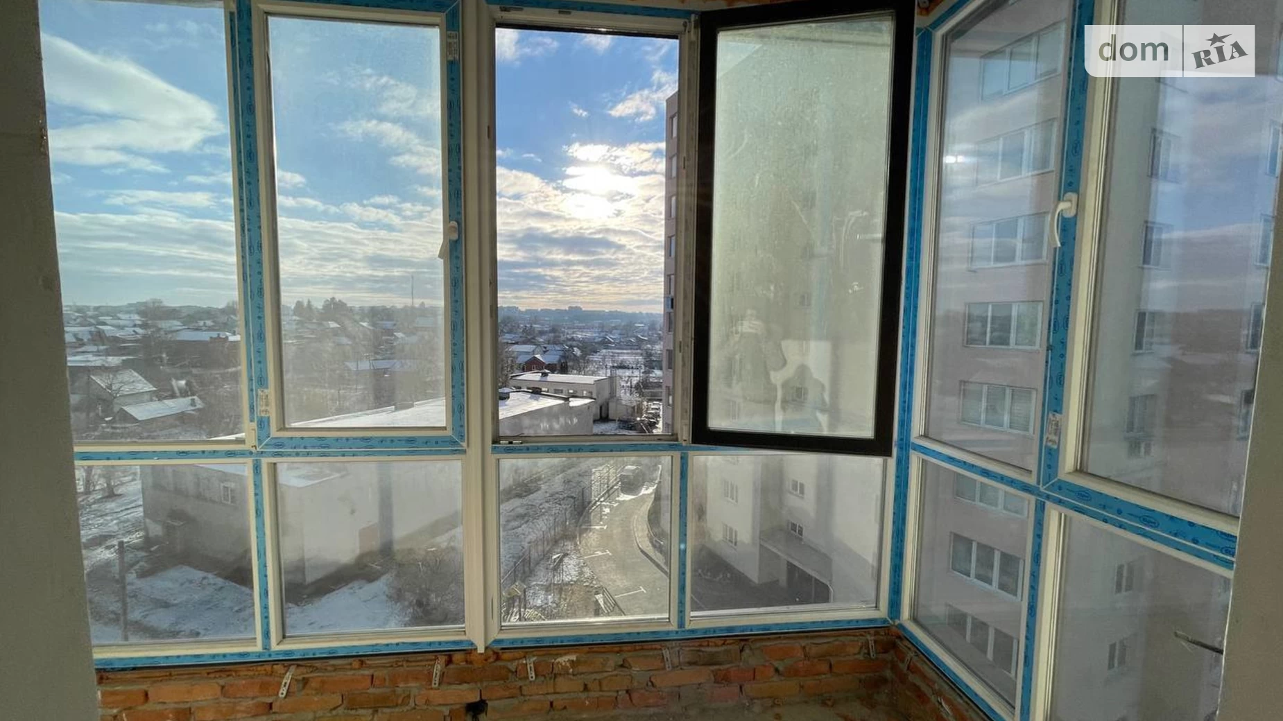Продается 2-комнатная квартира 65.9 кв. м в Хмельницком, цена: 52000 $ - фото 2