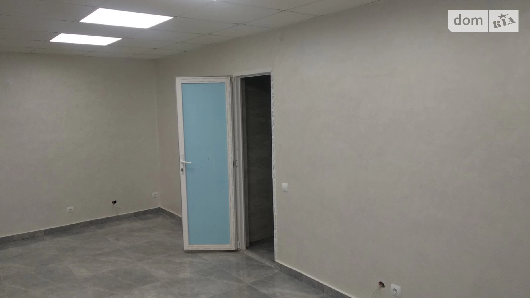 Сдается в аренду офис 31.4 кв. м в бизнес-центре, цена: 314 $ - фото 2