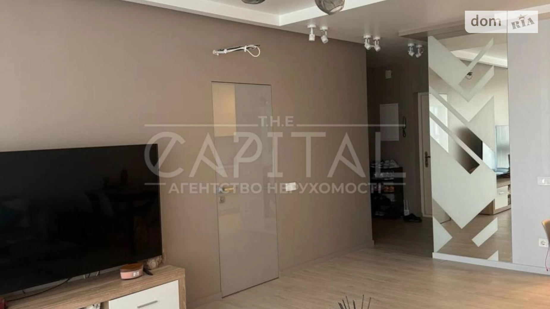 Продається 1-кімнатна квартира 61 кв. м у Києві, просп. Оболонський, 26 - фото 4