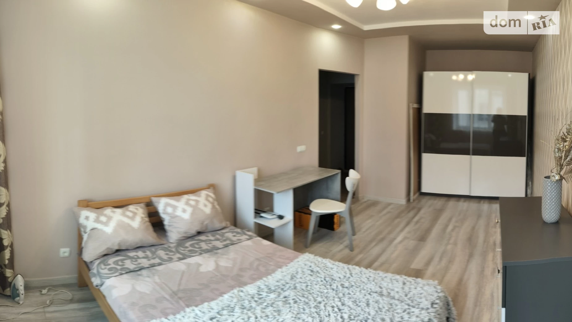 Продается 1-комнатная квартира 38 кв. м в Львове, ул. Стрыйская, 115 - фото 2