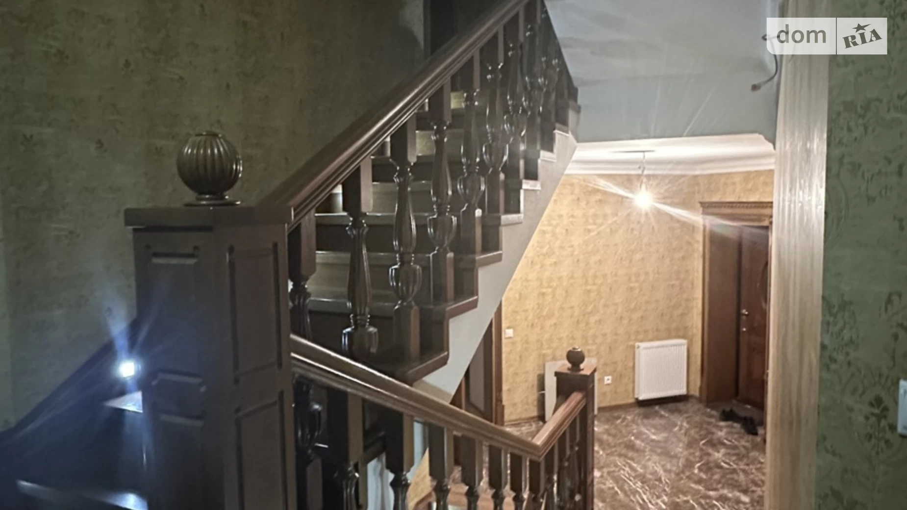 Сдается в аренду дом на 3 этажа 600 кв. м с камином, цена: 4000 $ - фото 5
