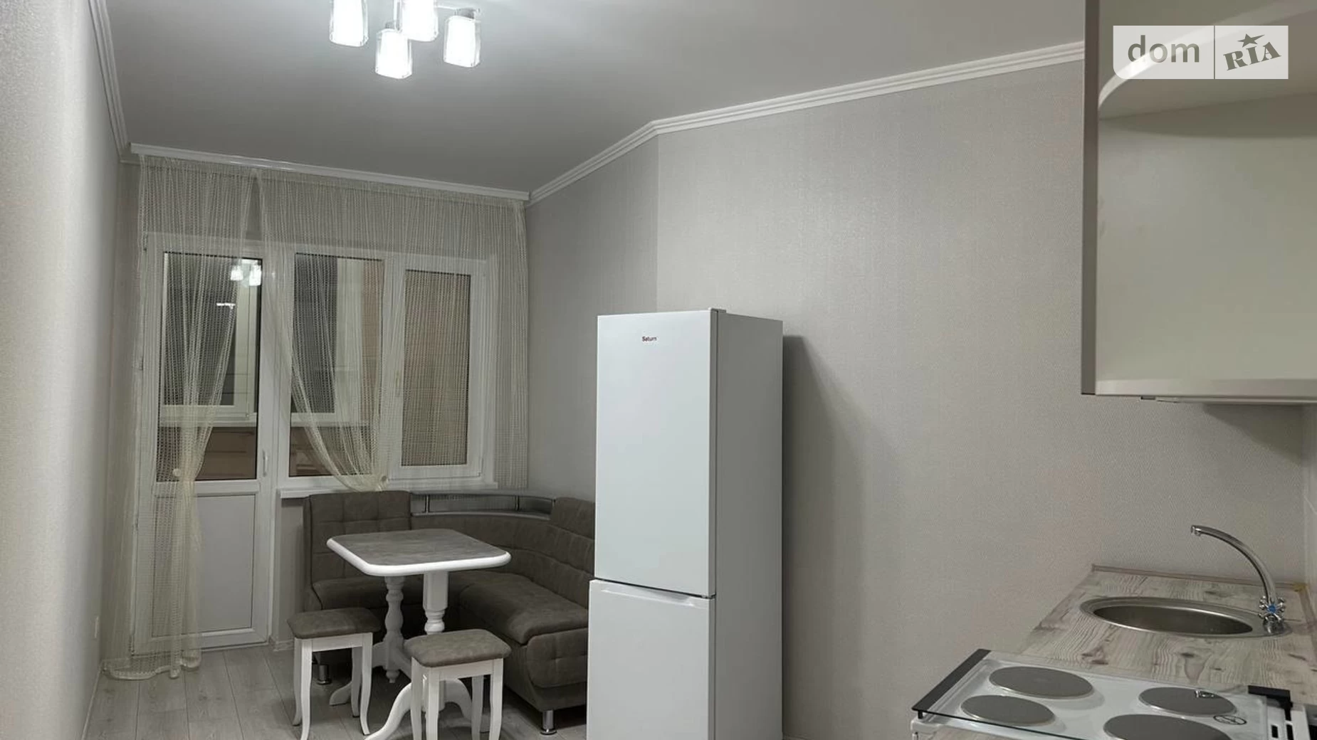 Сдается в аренду 1-комнатная квартира 47.8 кв. м в Киеве, просп. Николая  Бажана, 1М - фото 2