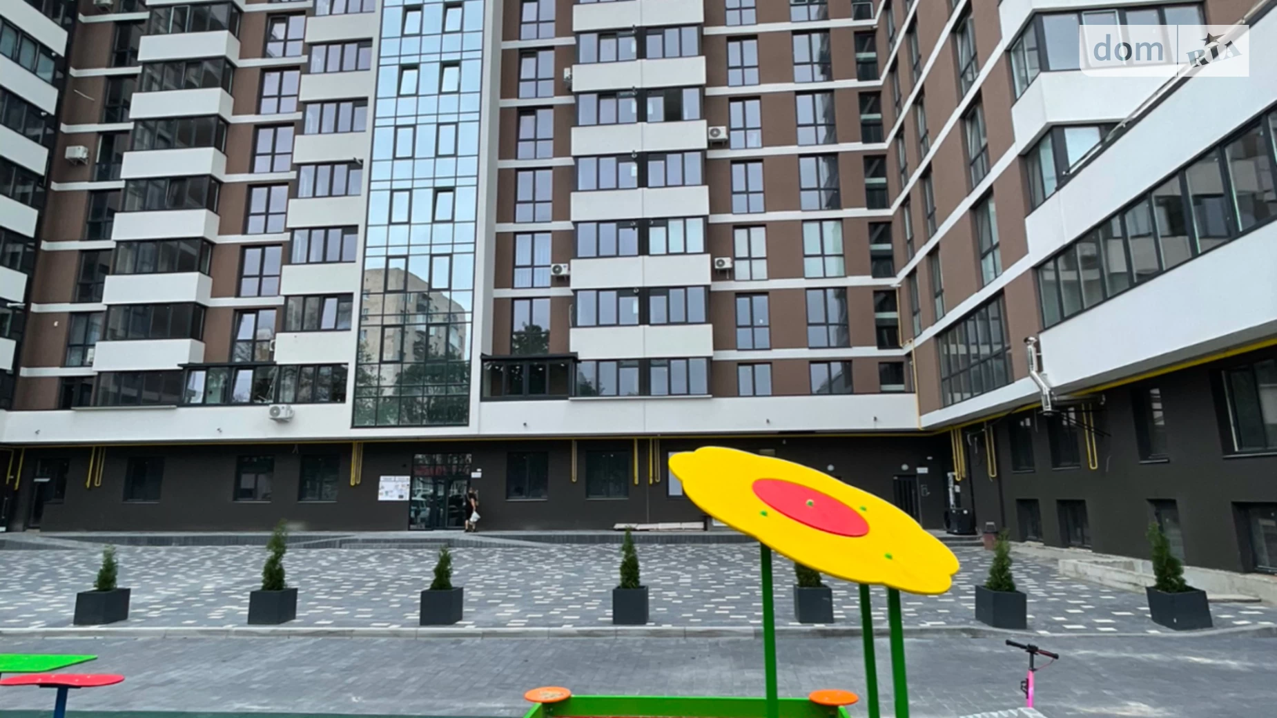 2-комнатная квартира 86 кв. м в Тернополе, ул. Мира - фото 2
