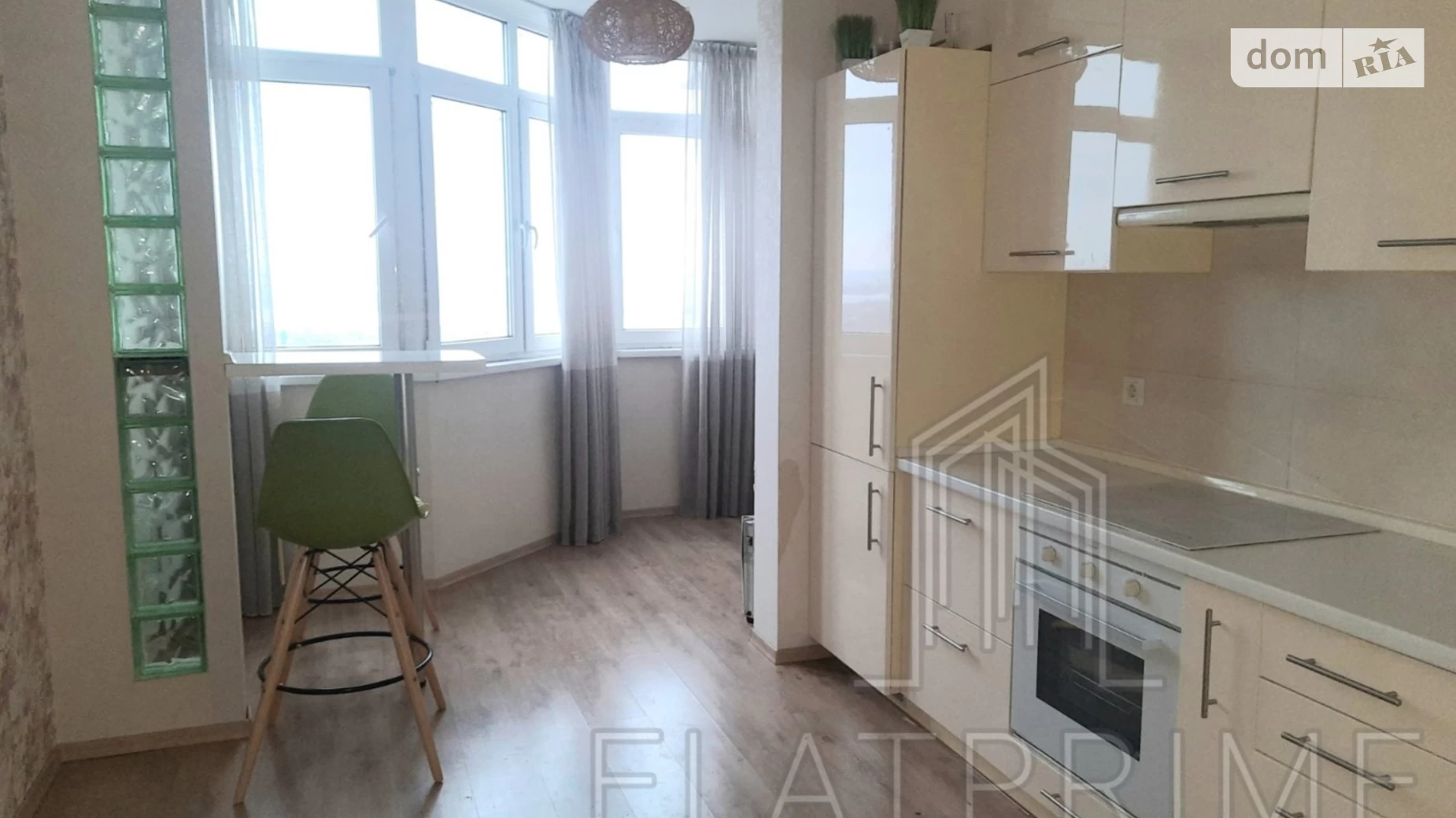 Продается 1-комнатная квартира 48 кв. м в Киеве, просп. Николая  Бажана, 8Б - фото 2