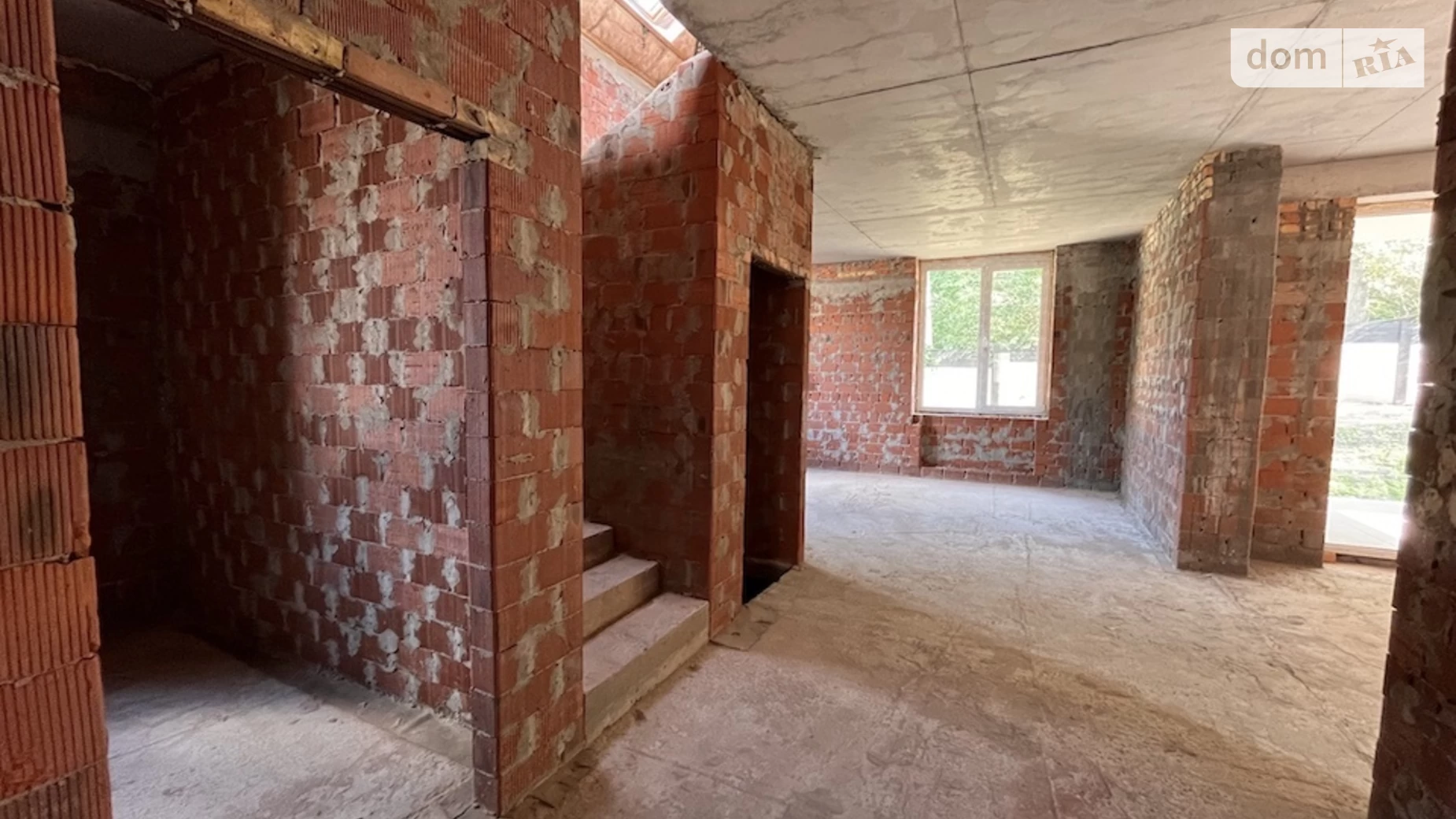 Продается дом на 2 этажа 143 кв. м с участком, цена: 105000 $ - фото 4