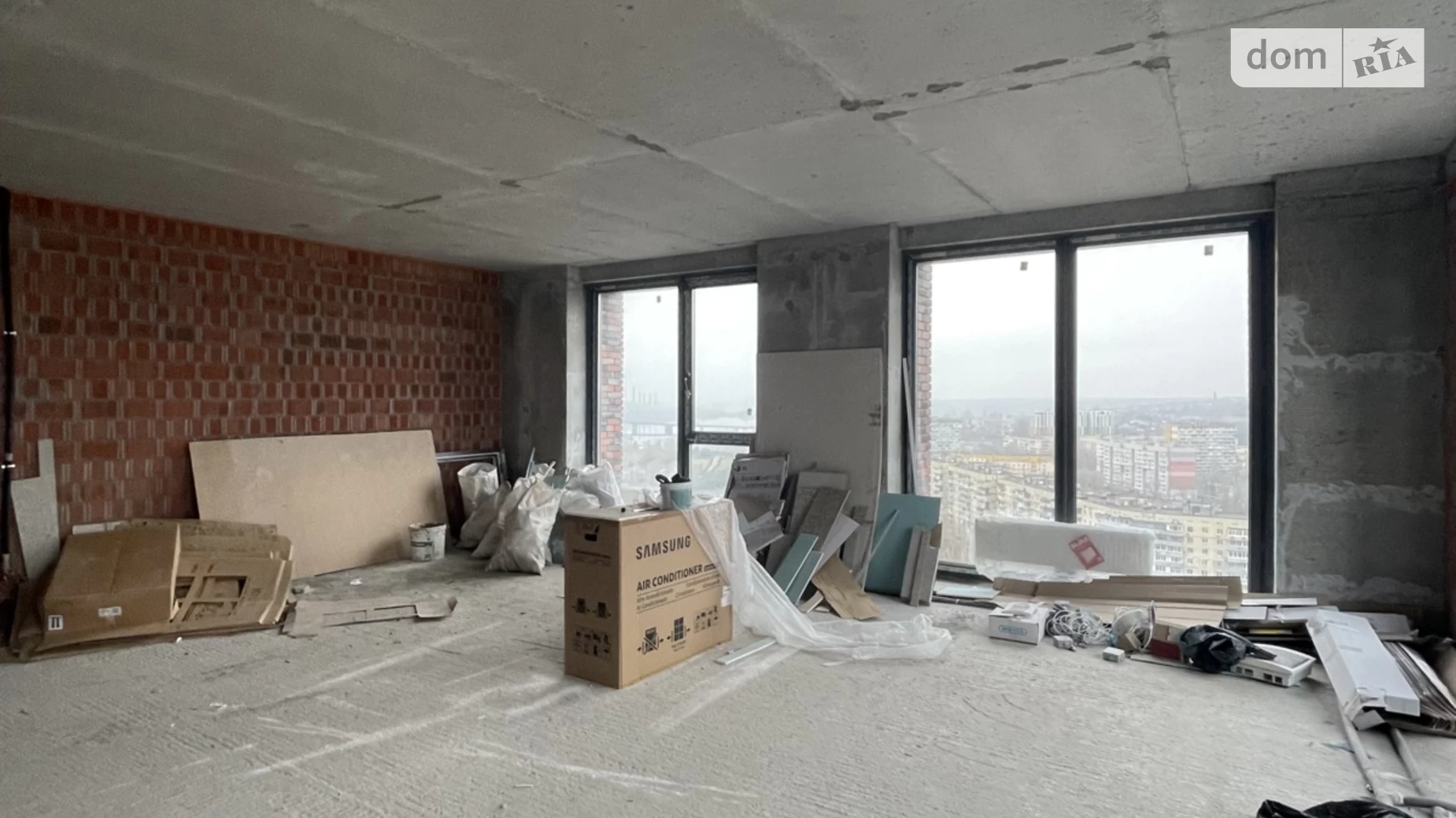 Продается 1-комнатная квартира 64 кв. м в Днепре, ул. Набережная Победы, 128 - фото 3