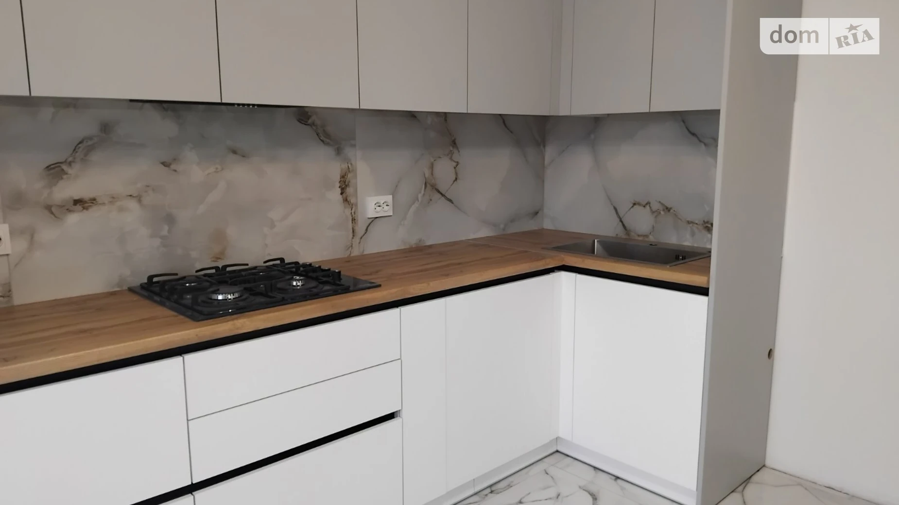 3-комнатная квартира 94.6 кв. м в Тернополе, ул. Микулинецкая - фото 2