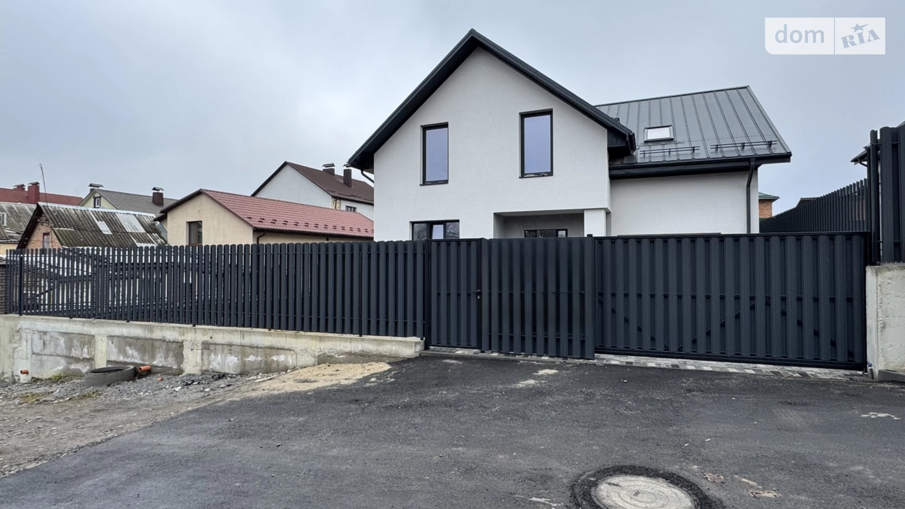 Продается дом на 2 этажа 180 кв. м с садом, цена: 220000 $ - фото 3