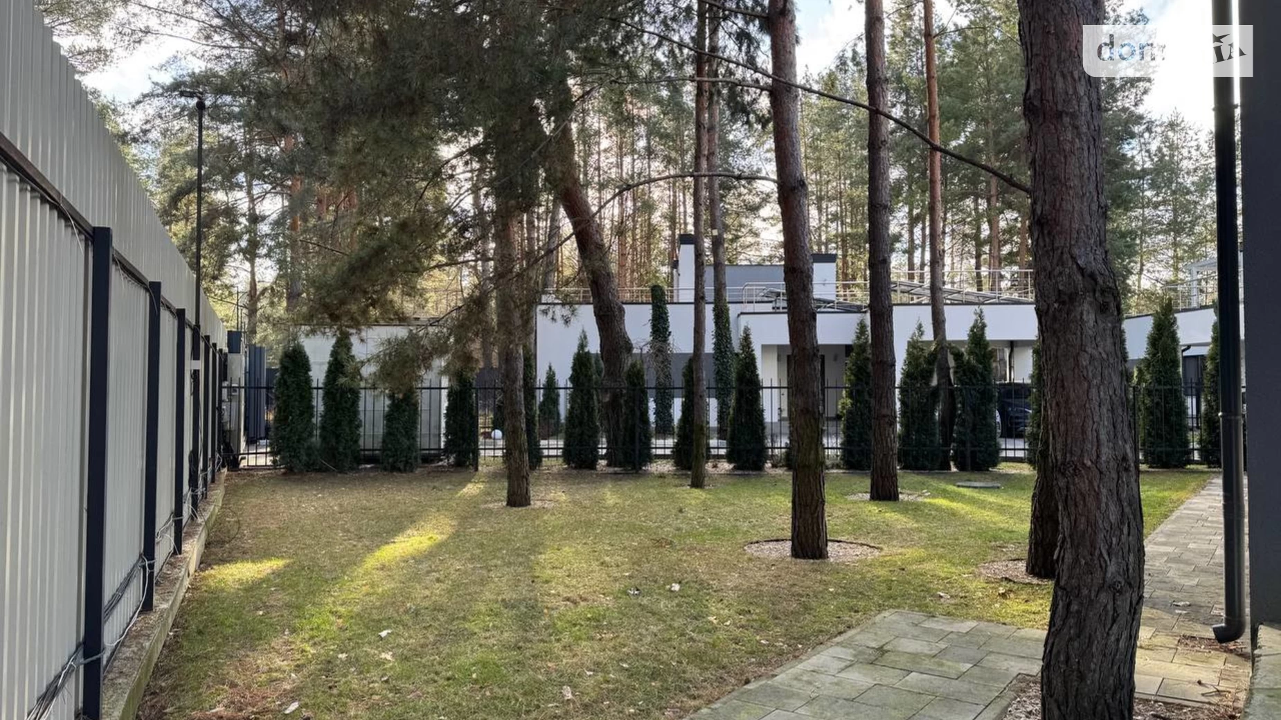 Продается одноэтажный дом 220 кв. м с беседкой, цена: 165000 $ - фото 3