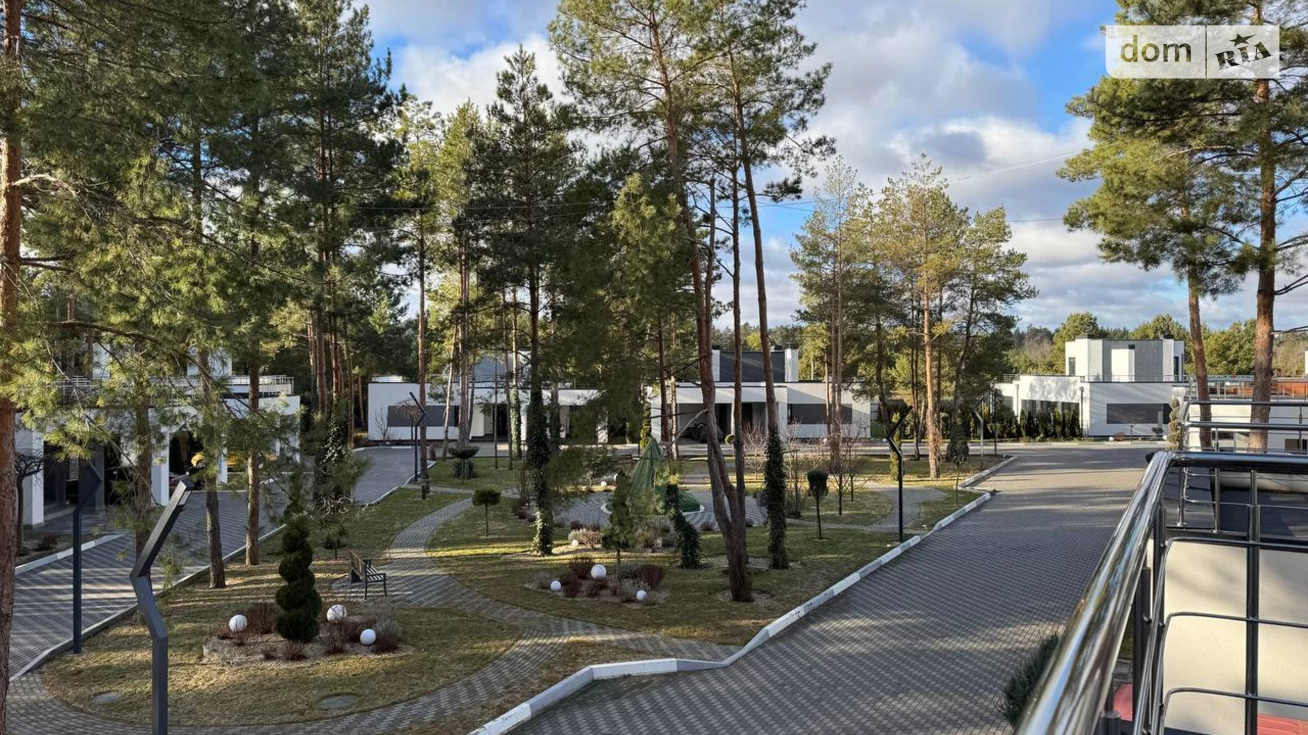 Продается одноэтажный дом 220 кв. м с беседкой, цена: 165000 $ - фото 4