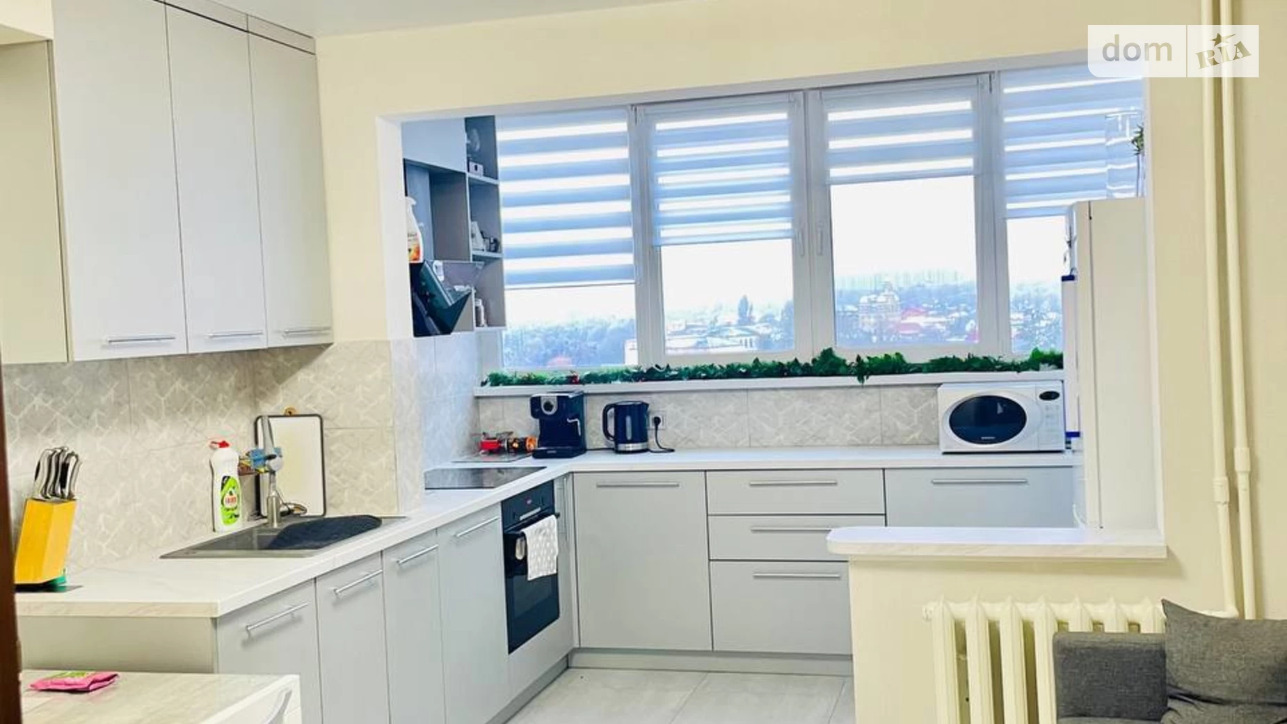 Продается 2-комнатная квартира 68.7 кв. м в Киеве, ул. Белицкая, 18 - фото 2