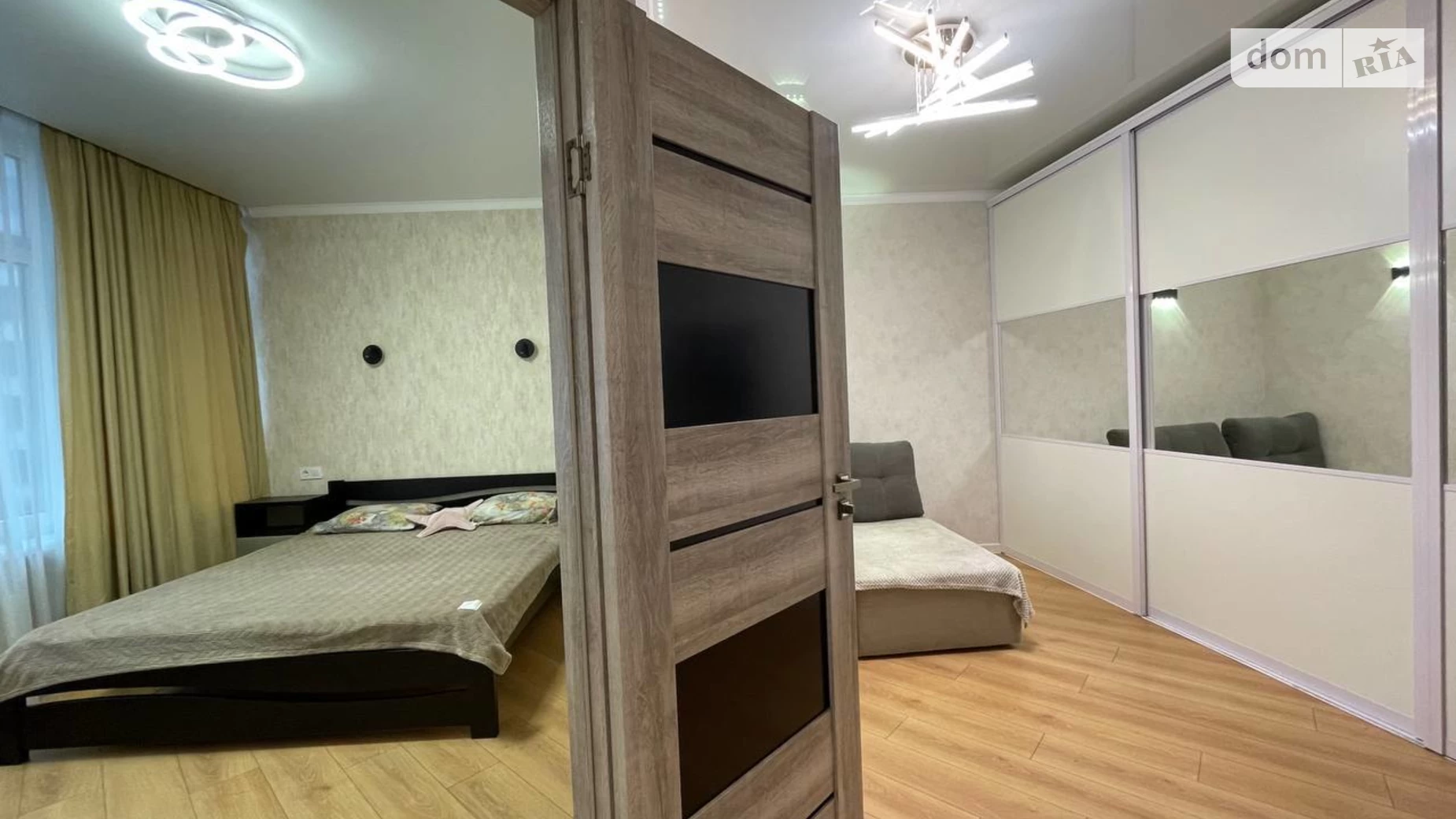 Продається 1-кімнатна квартира 47 кв. м у Одесі, вул. Валерія Самофалова, 16А/4 - фото 2
