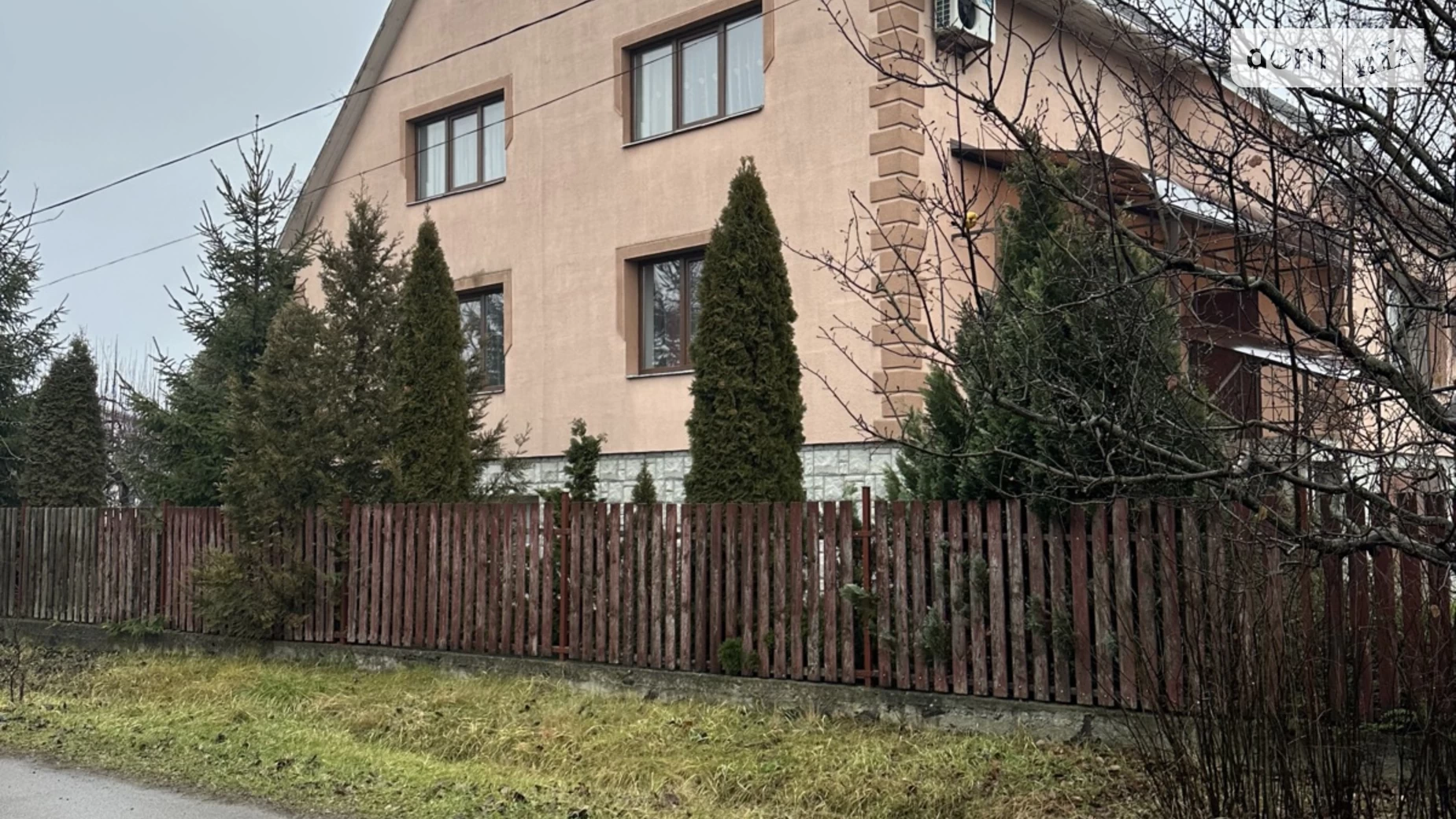 Продается дом на 2 этажа 294 кв. м с террасой, цена: 135000 € - фото 2