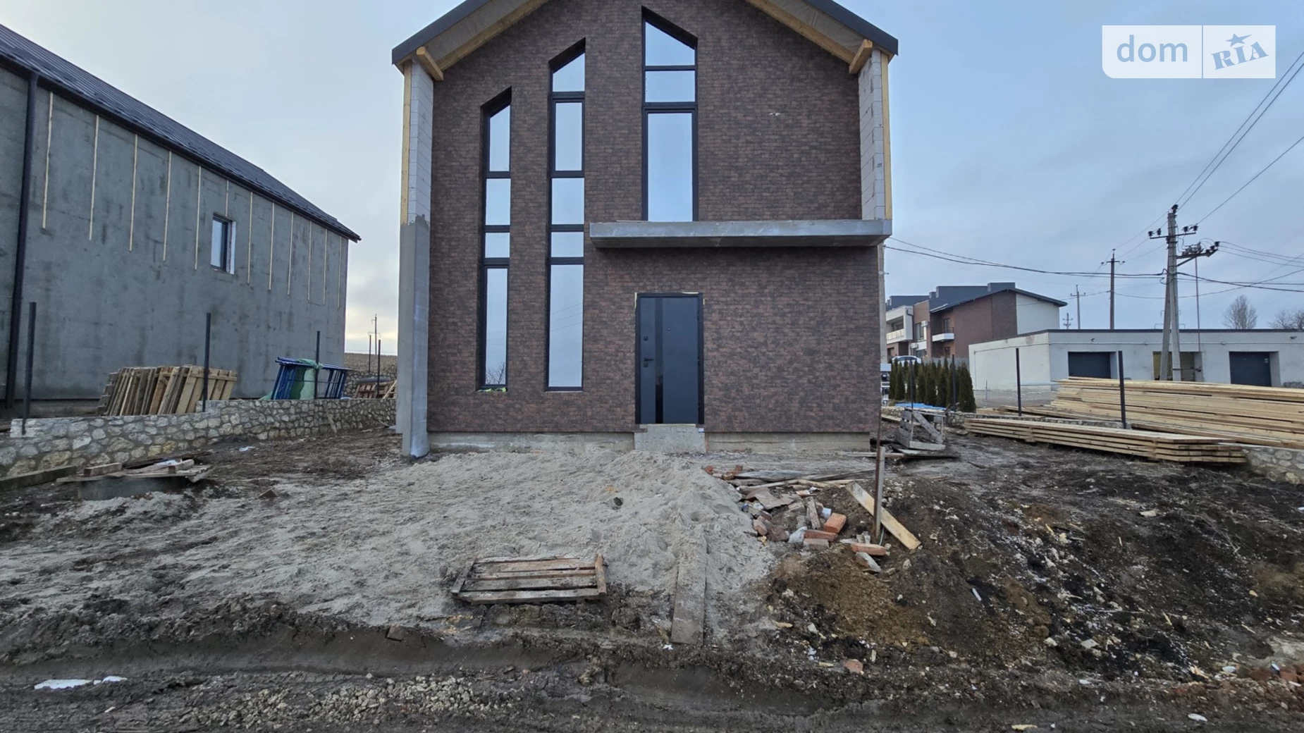 Продається будинок 2 поверховий 130 кв. м з гаражем, цена: 90700 $ - фото 3