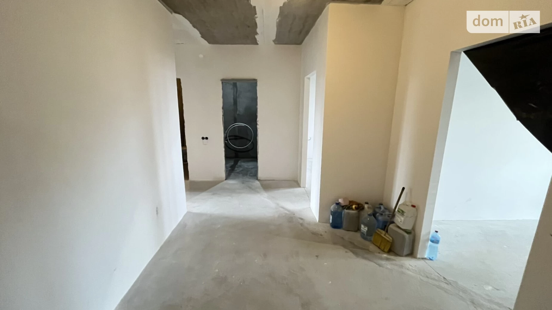 Продается 2-комнатная квартира 81 кв. м в Хмельницком, вул. Степана Бандеры - фото 2