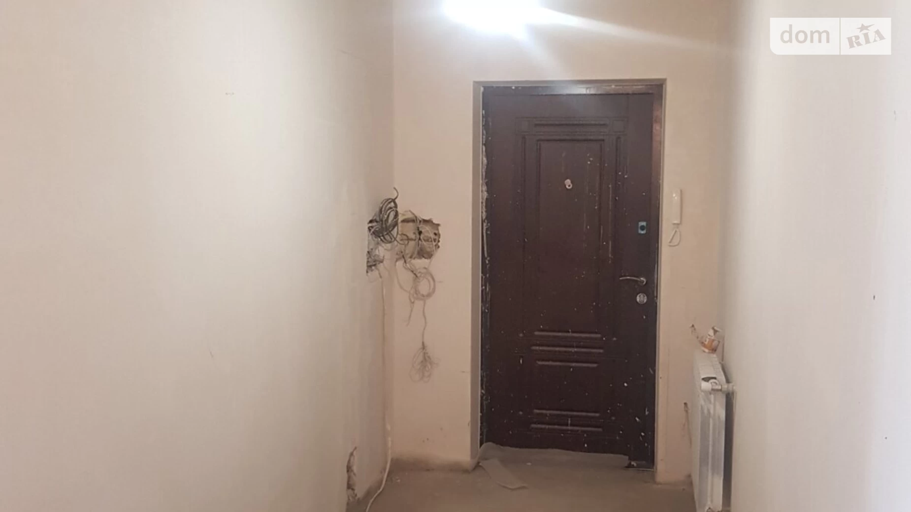 Продается 1-комнатная квартира 50 кв. м в Ровно, ул. Соборная, 283 - фото 3
