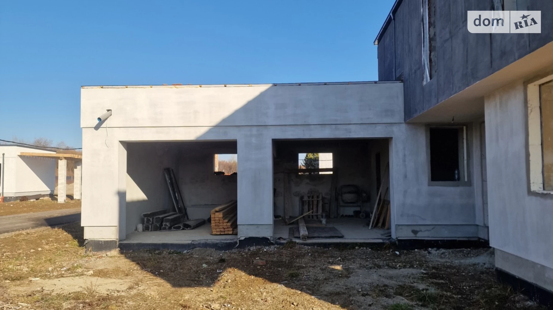 Продается дом на 2 этажа 219 кв. м с участком, цена: 305500 $ - фото 2