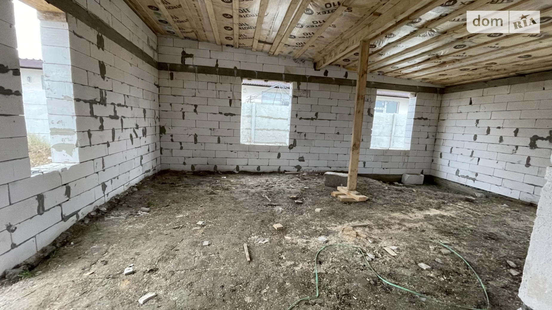 Продається одноповерховий будинок 100 кв. м з каміном, цена: 49990 $ - фото 5