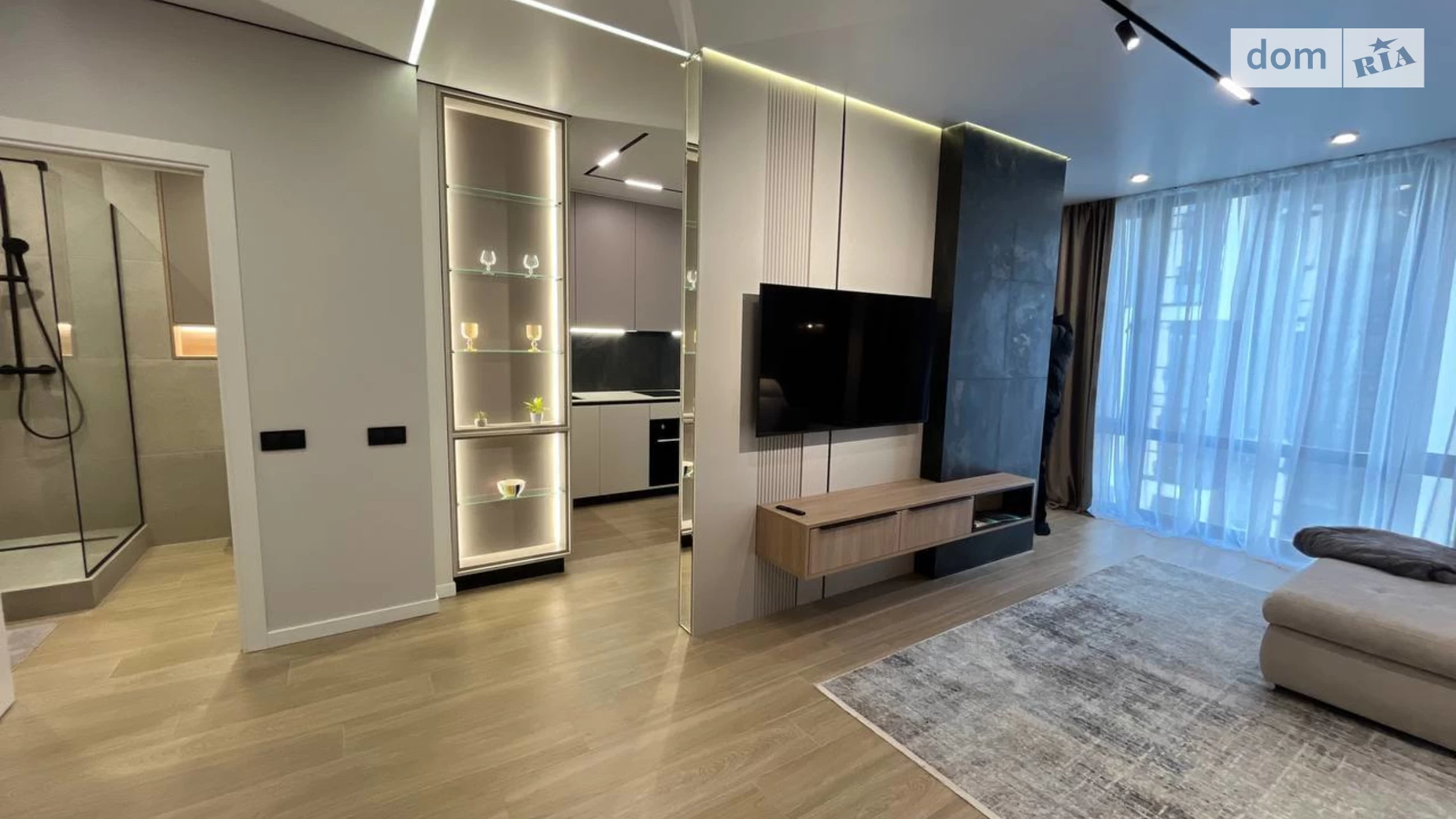 Продается 2-комнатная квартира 63 кв. м в Ивано-Франковске, ул. Ленкавского - фото 2