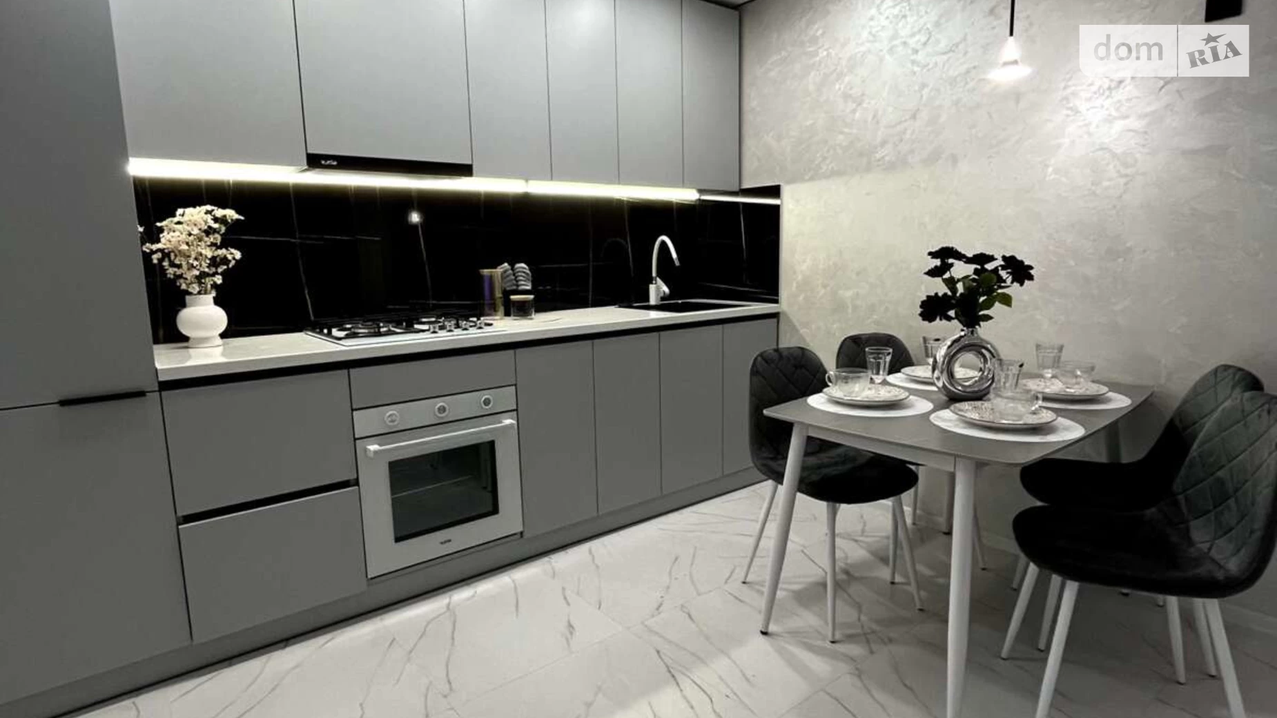 2-кімнатна квартира 58 кв. м у Тернополі, цена: 66500 $ - фото 2