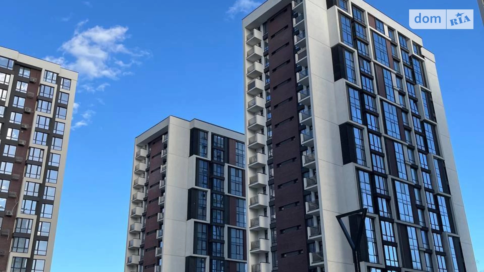 Продается 2-комнатная квартира 65 кв. м в Ивано-Франковске, ул. Ленкавского, 34 корпус 6 - фото 3