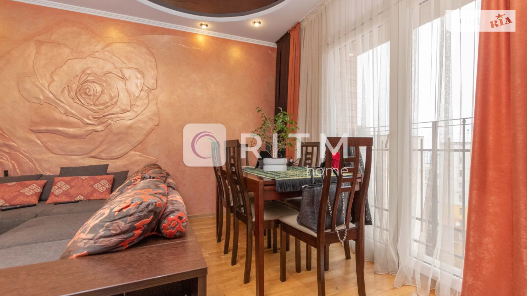 Продается 3-комнатная квартира 120 кв. м в Черновцах, ул. Воробкевича Сидора, 31А - фото 5