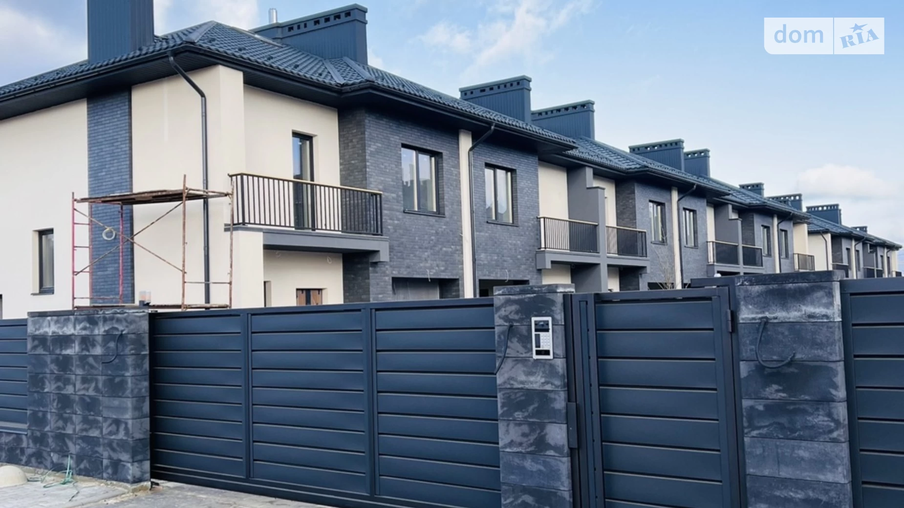 Криховцы (Ивано-Франковск) ЖК Family Town, цена: 115000 $ - фото 4