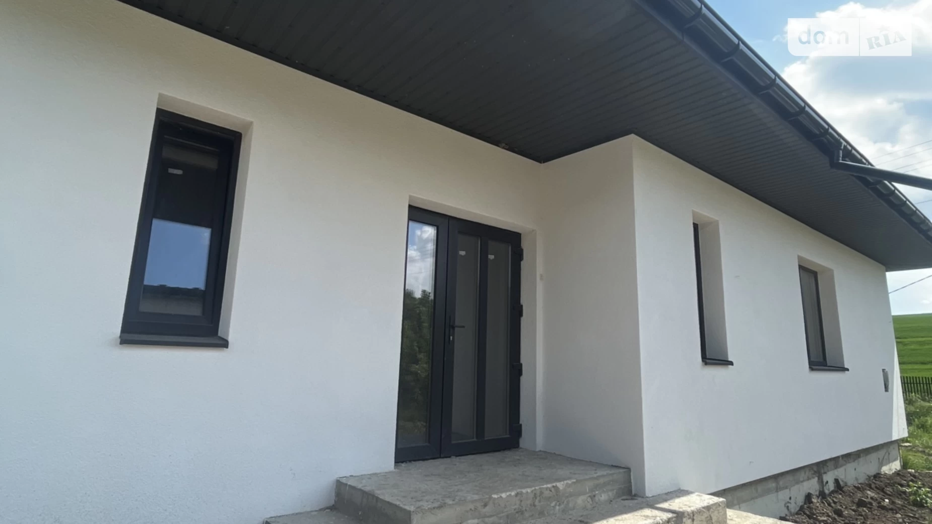 Продается одноэтажный дом 155 кв. м с камином, цена: 125000 $ - фото 2