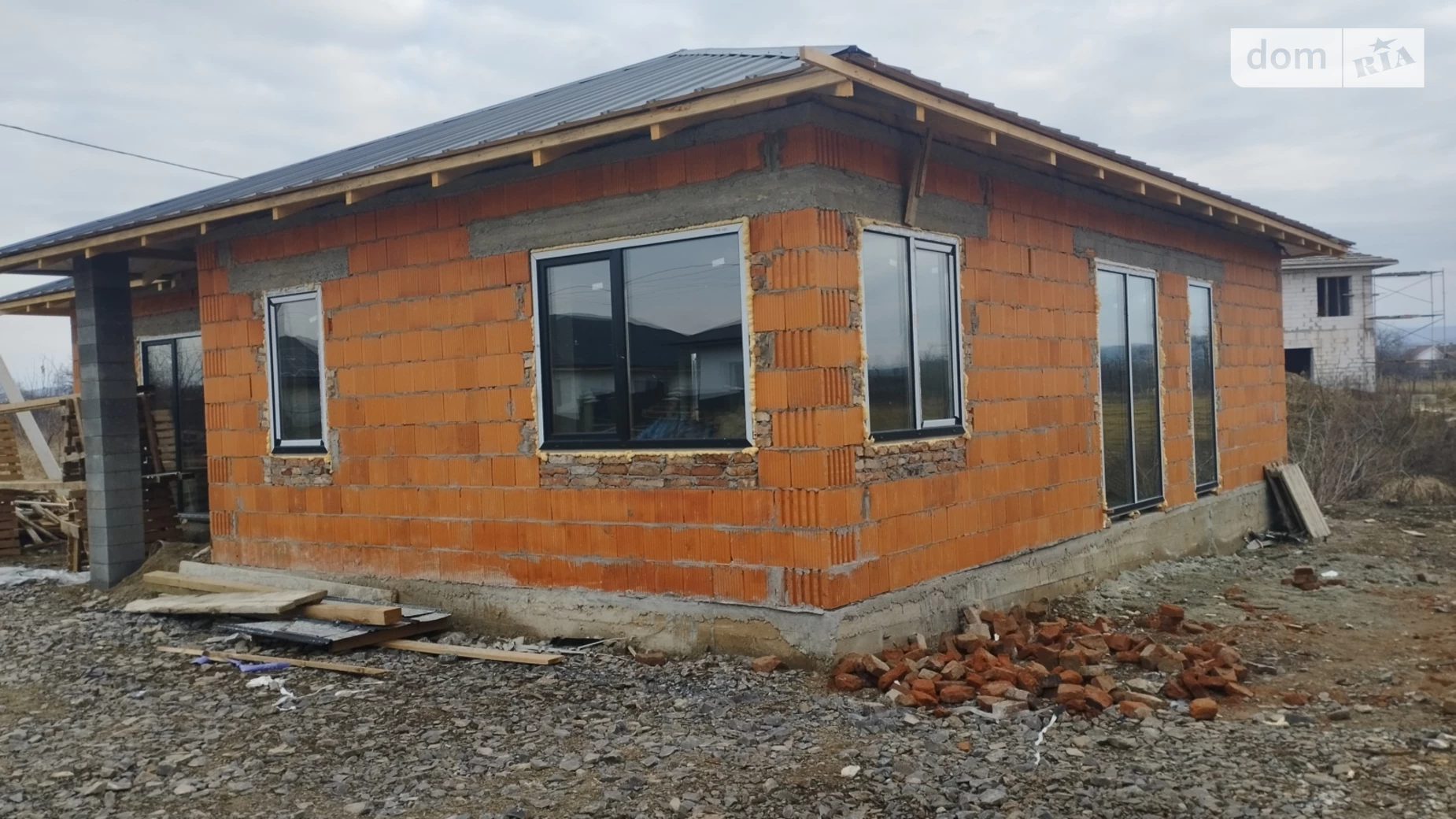 Продается одноэтажный дом 150 кв. м с верандой, цена: 110000 $ - фото 2