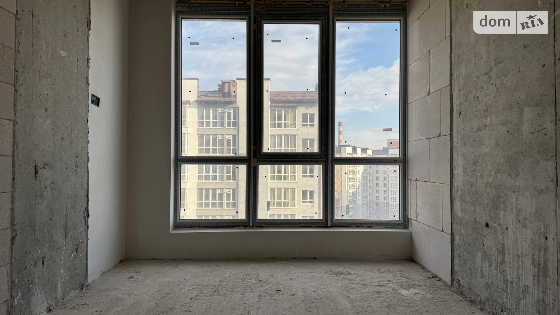 Продается 2-комнатная квартира 59 кв. м в Ивано-Франковске, ул. Химиков, 28 - фото 3